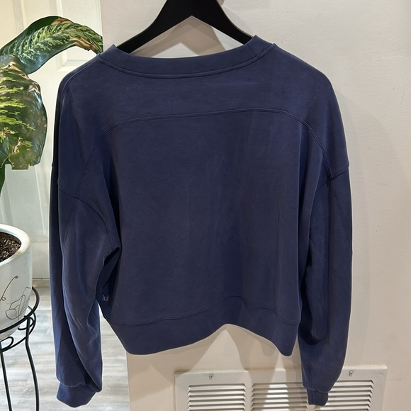 Lululemon Soft stream Crewneck - Picture 2 of 3